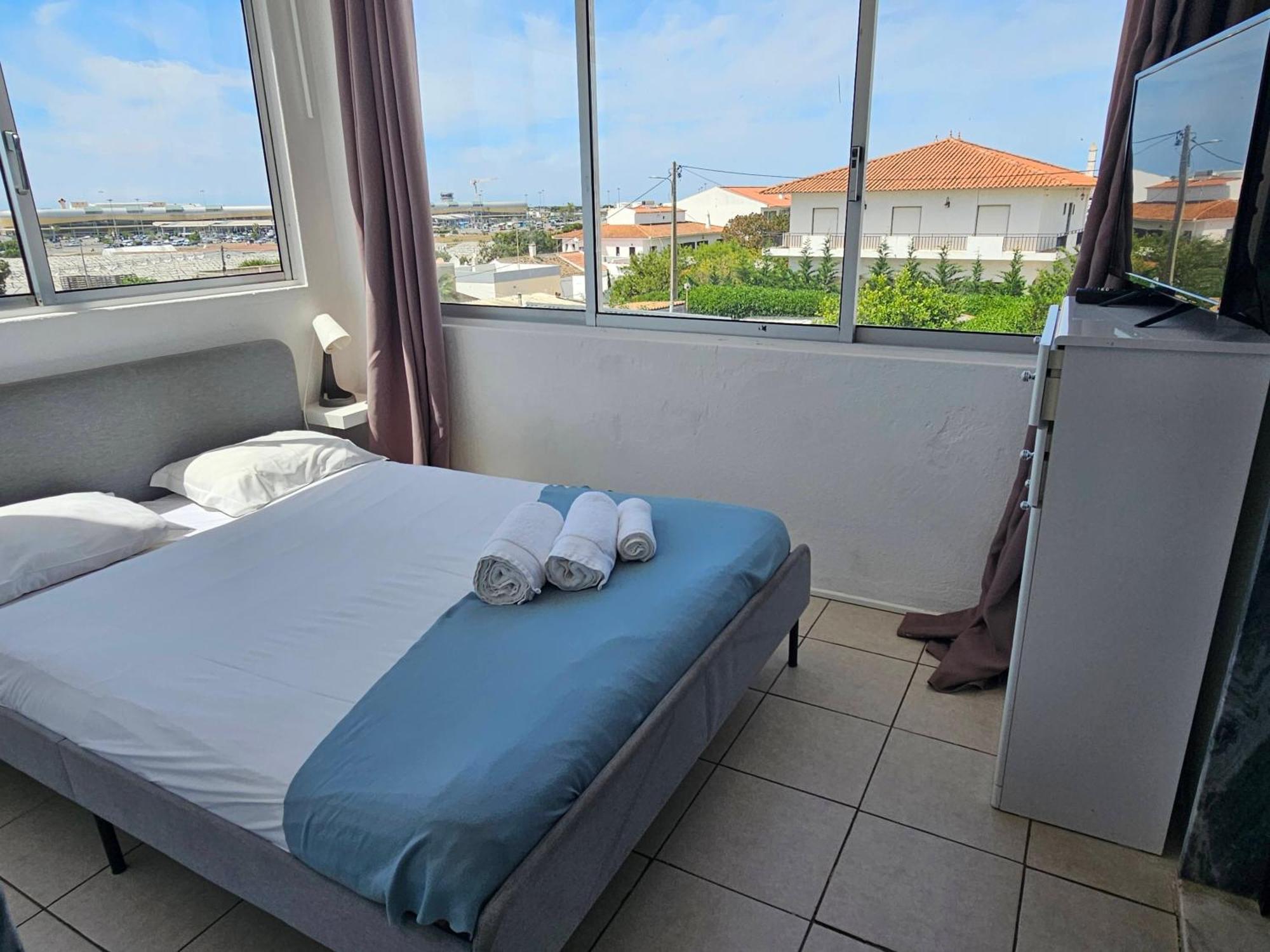 Blife Marya Private Rooms - Airport Stay Фару Номер фото